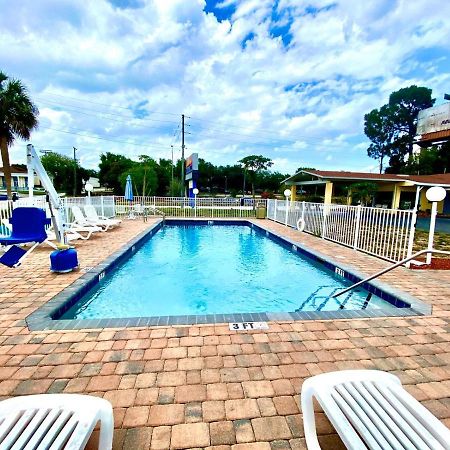 Economy Suites Cypress Gardens Dış mekan fotoğraf