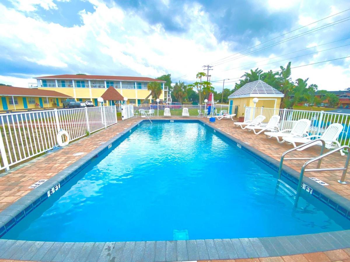Economy Suites Cypress Gardens Dış mekan fotoğraf
